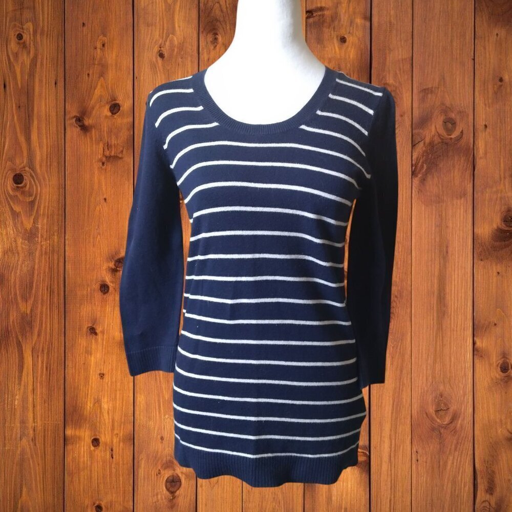 Gap Size Small Navy Blue Striped 3/4 Sleeve Pullover Sweater Coastal Nautical
